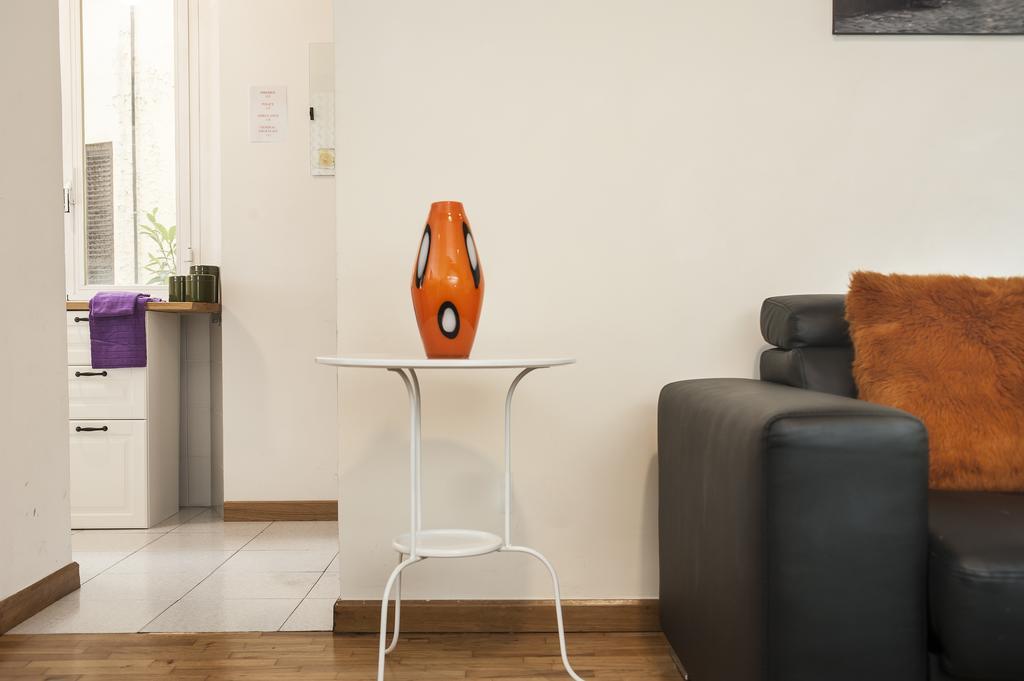 Fl Apartments Charming Flat In The Heart Of Trastevere ローマ エクステリア 写真